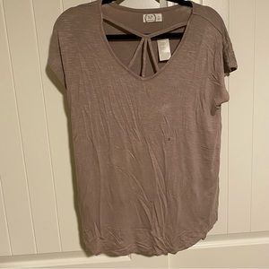 New Maurices brown taupe Lightweight Top Shirt NWT